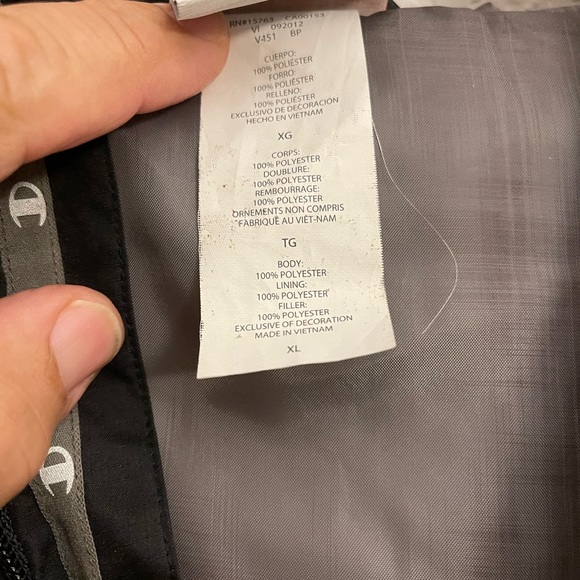 Champion men’s stadium, puff coat/jacket double zipper and hood - Picture 3 of 10